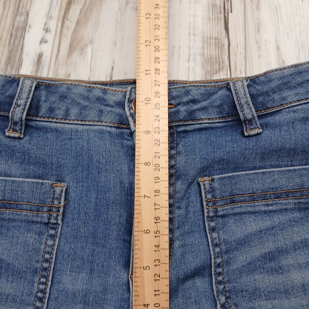 Boston Proper Womens High Rise Flare Jeans Medium Wash Patch Pocket 12 222105015 - Picture 8 of 10